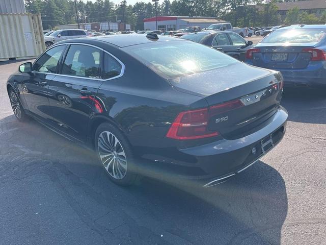 Photo of 2020 Black Volvo S90