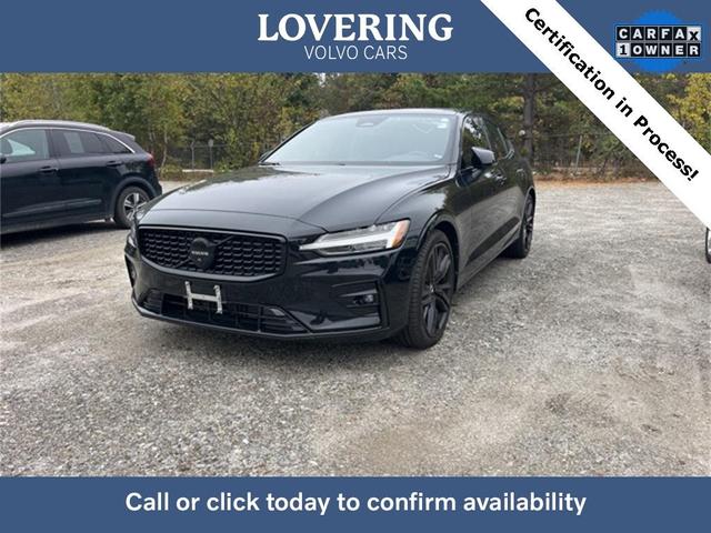 Photo of 2023 Onyx Black Metallic Volvo S60