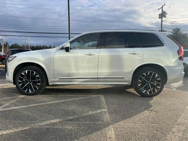 Photo of 2025 Crystal White Pearl Volvo XC90