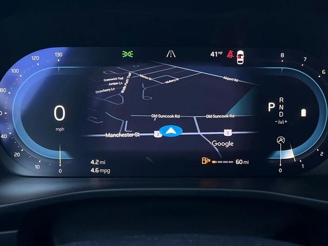 Photo of 2025 Silver Volvo XC40