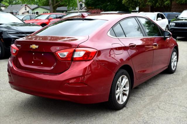 Photo of 2019 Red Chevrolet Cruze