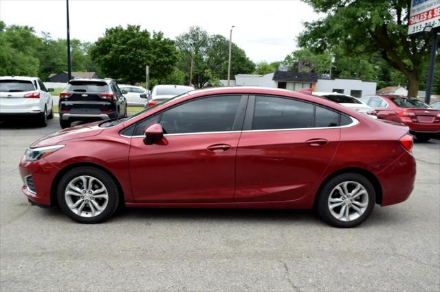 Photo of 2019 Red Chevrolet Cruze