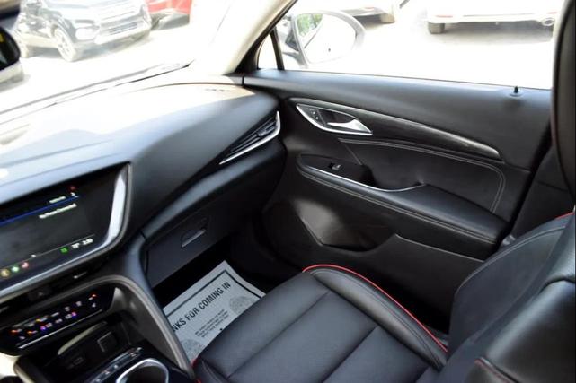 Photo of 2022 Summit White Buick Envision