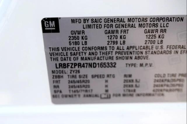 Photo of 2022 Summit White Buick Envision
