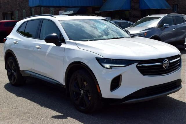 Photo of 2022 Summit White Buick Envision