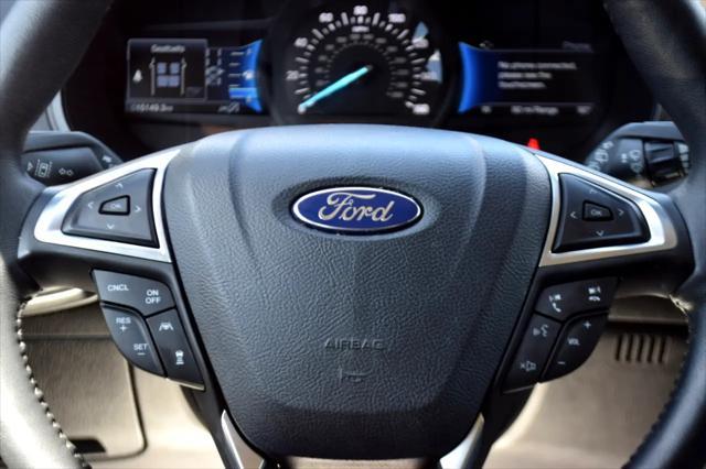 Photo of 2023 Burgundy Ford Edge