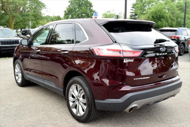 Photo of 2023 Burgundy Ford Edge