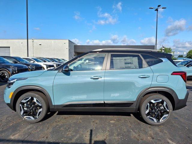 Photo of 2026 Blue Kia Seltos