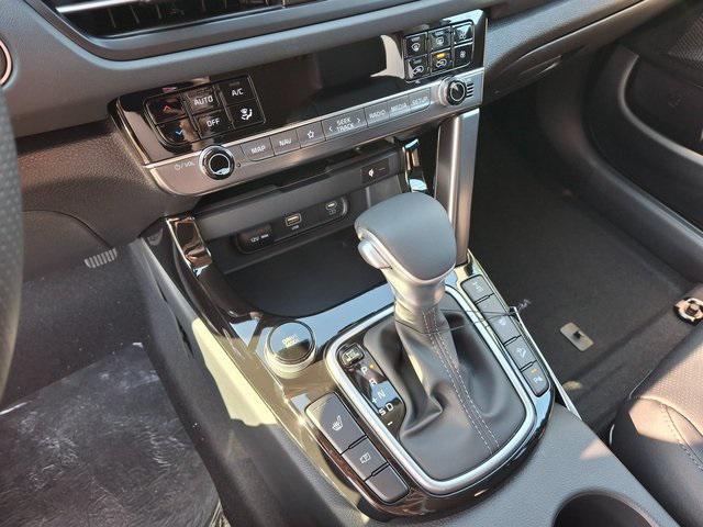 Photo of 2026 Blue Kia Seltos