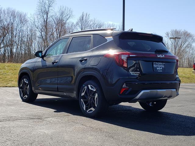 Photo of 2025 Fusion Black Kia Seltos