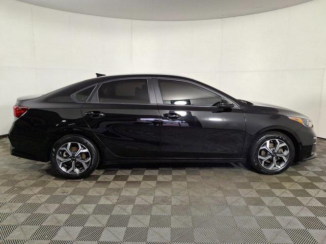 Photo of 2021 Aurora Black Pearl Kia Forte