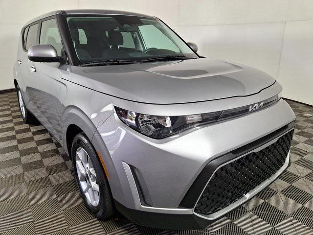 Photo of 2023 Steel Gray Kia Soul