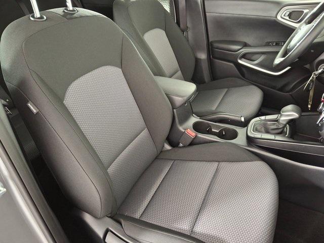 Photo of 2023 Steel Gray Kia Soul