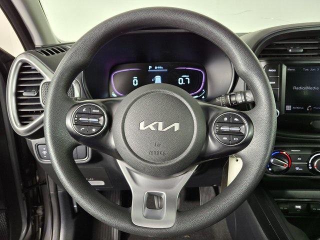 Photo of 2023 Steel Gray Kia Soul