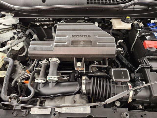 Photo of 2022 Platinum White Pearl Honda CR-V