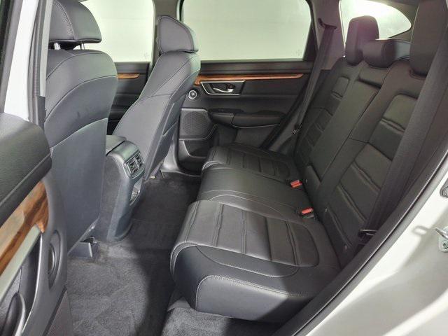Photo of 2022 Platinum White Pearl Honda CR-V