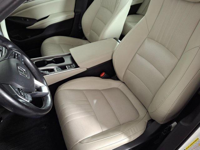 Photo of 2020 Platinum White Pearl Honda Accord
