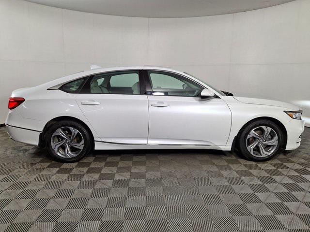 Photo of 2020 Platinum White Pearl Honda Accord