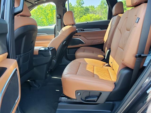 Photo of 2025 Panthera Metal Kia Telluride
