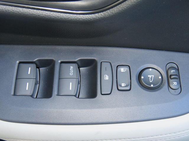 Photo of 2026 Modern Steel Metallic Honda HR-V