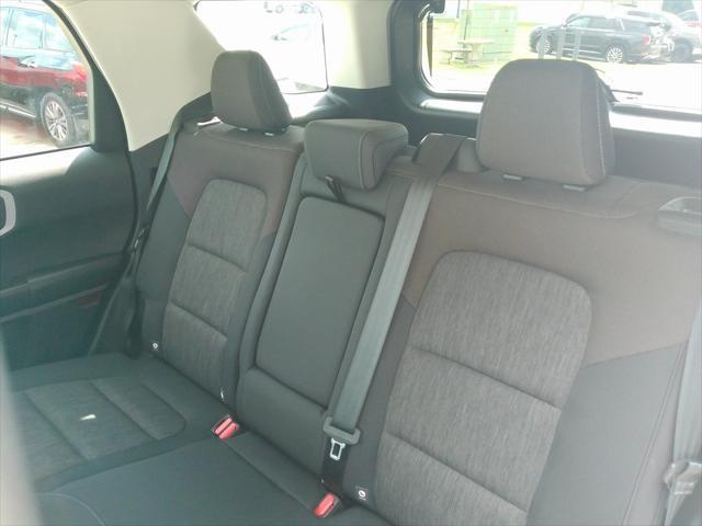 Photo of 2022 Oxford White Ford Bronco Sport