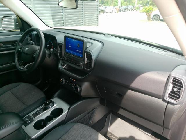 Photo of 2022 Oxford White Ford Bronco Sport