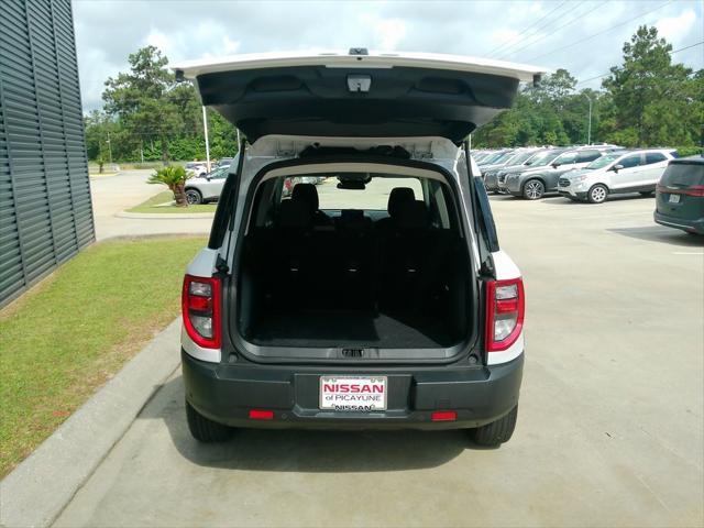 Photo of 2022 Oxford White Ford Bronco Sport