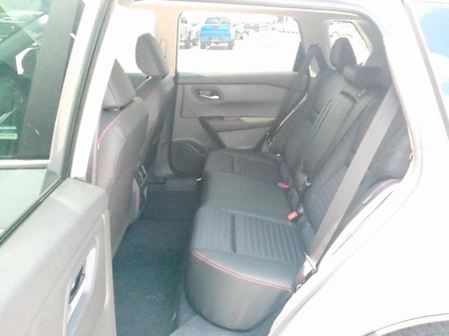 Photo of 2026 Boulder Gray Pearl Nissan Rogue