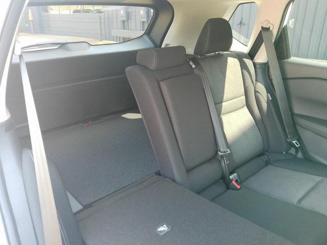 Photo of 2025 White Nissan Rogue