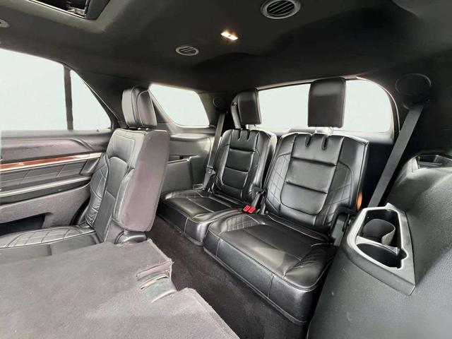 Photo of 2019 Agate Black Metallic Ford Explorer