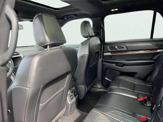 Photo of 2019 Agate Black Metallic Ford Explorer