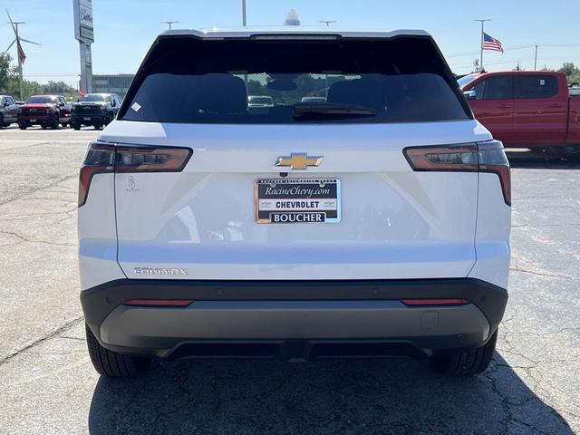 Photo of 2025 Summit White Chevrolet Equinox