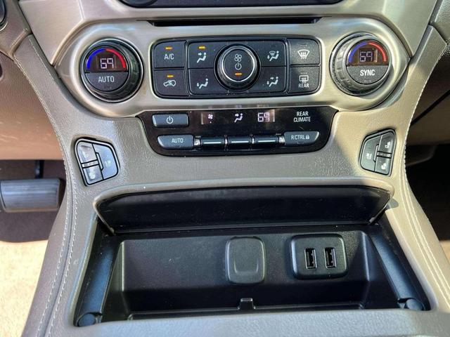Photo of 2019 Dark Sapphire Blue Metallic GMC Yukon