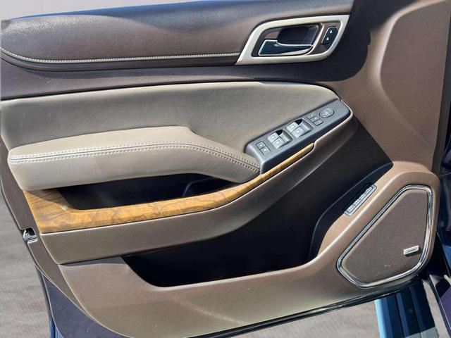Photo of 2019 Dark Sapphire Blue Metallic GMC Yukon