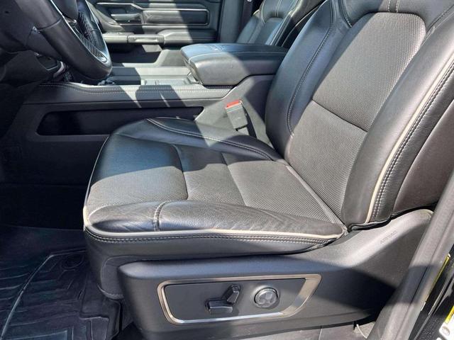 Photo of 2020 Diamond Black Crystal Pearl RAM 1500