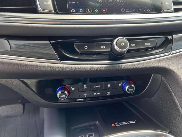 Photo of 2024 White Buick Enclave