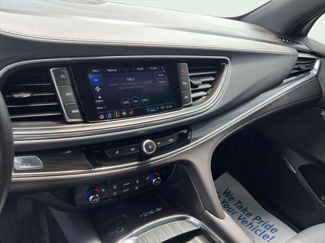 Photo of 2024 White Buick Enclave