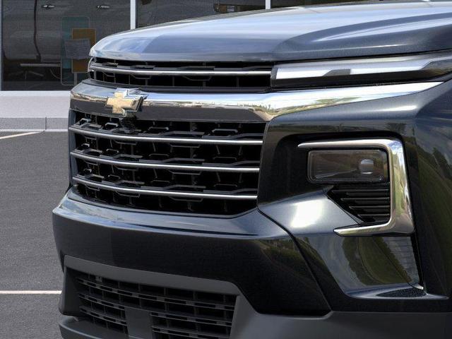 Photo of 2026 Mosaic Black Metallic Chevrolet Traverse