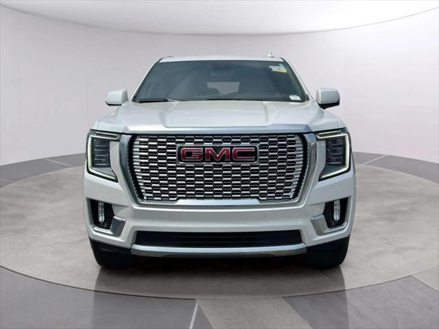 Photo of 2023 White Frost Tricoat GMC Yukon