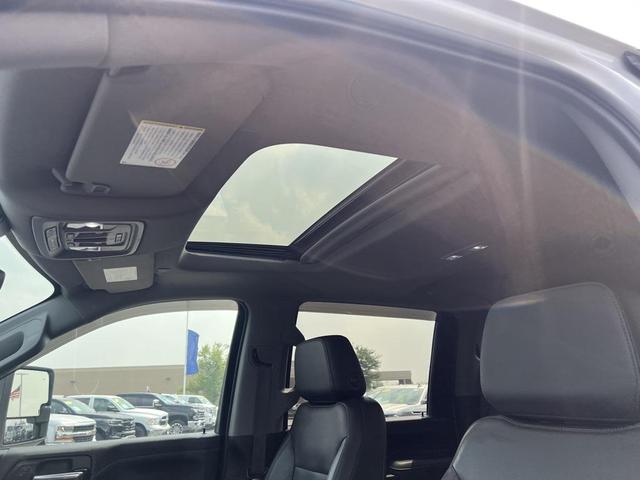 Photo of 2020 Summit White Chevrolet Silverado 2500