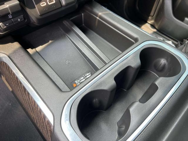 Photo of 2022 Onyx Black GMC Sierra 2500