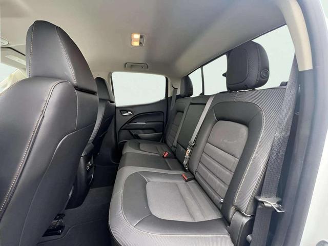 Photo of 2021 Summit White GMC Canyon