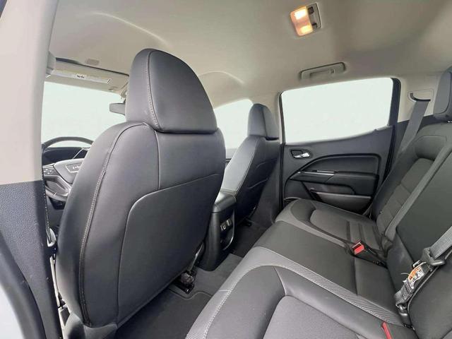 Photo of 2021 Summit White GMC Canyon