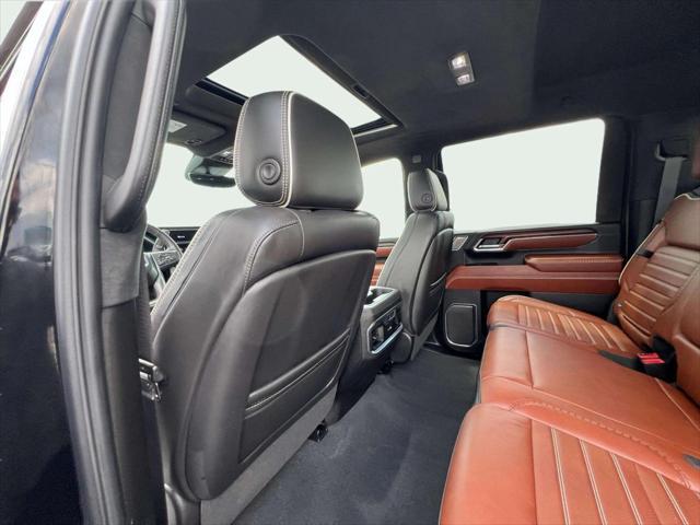 Photo of 2024 Onyx Black GMC Sierra 2500