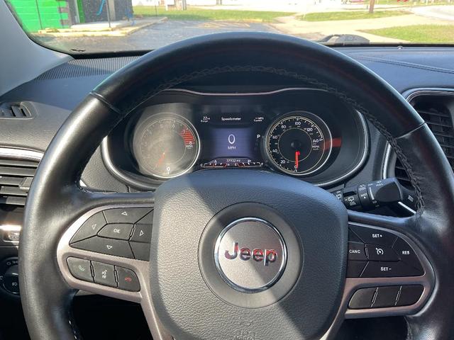 Photo of 2021 Black Jeep Cherokee