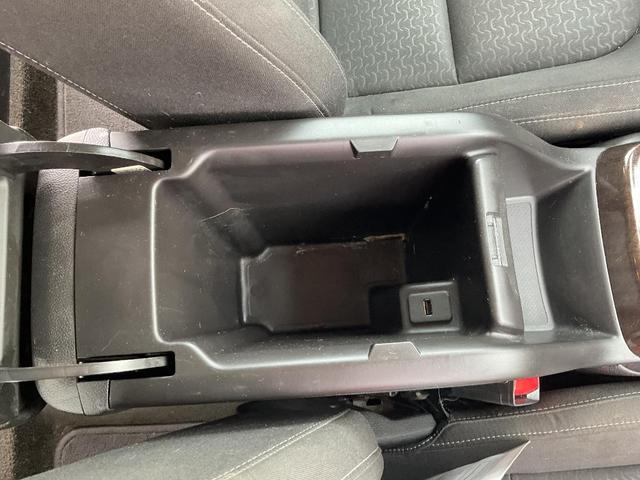 Photo of 2015 Black GMC Canyon