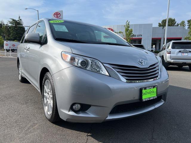 2015 Toyota Sienna