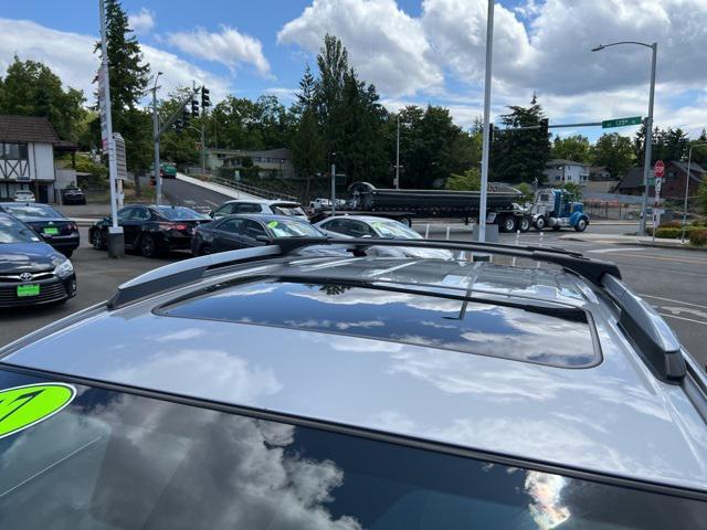 Photo of 2017 Silver Sky Metallic Toyota RAV4