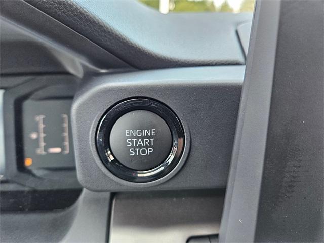 Photo of 2025 Ice Cap Toyota Tacoma