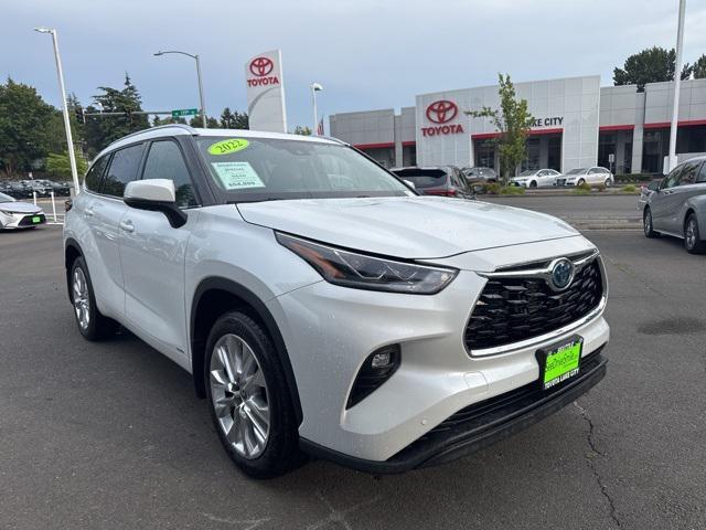 2022 Toyota Highlander Hybrid